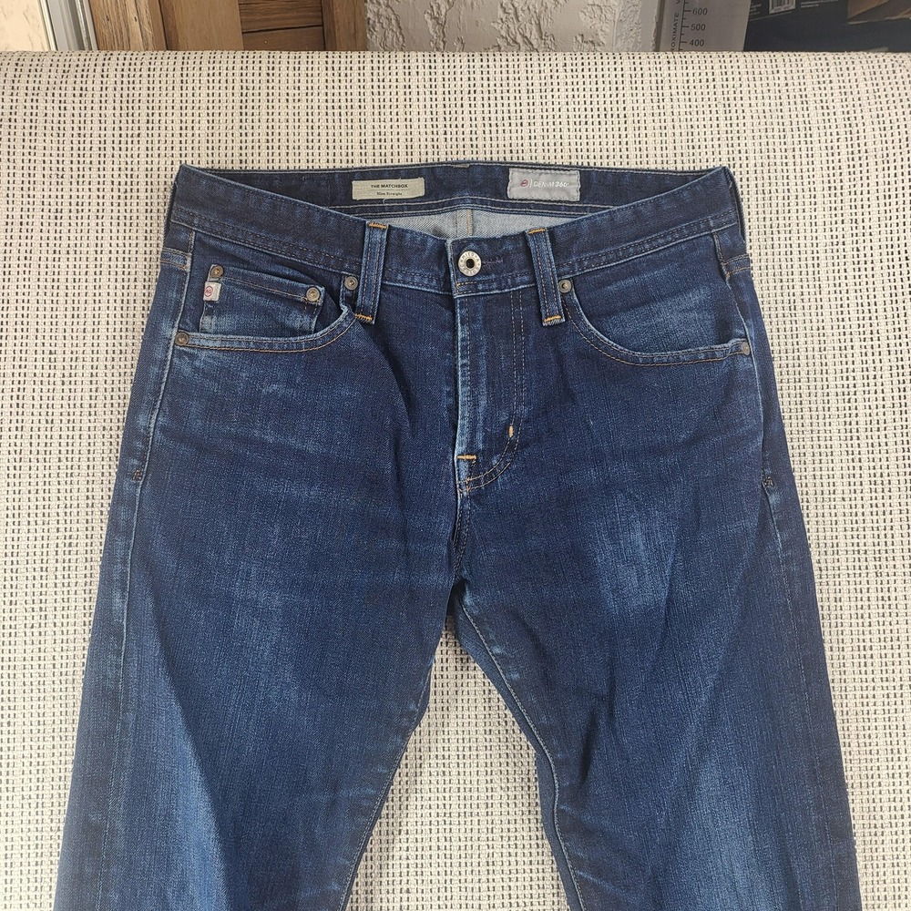 AG Jeans Matchbox Jeans Mens 31x34 Slim Straight Denim Distressed Made in USA